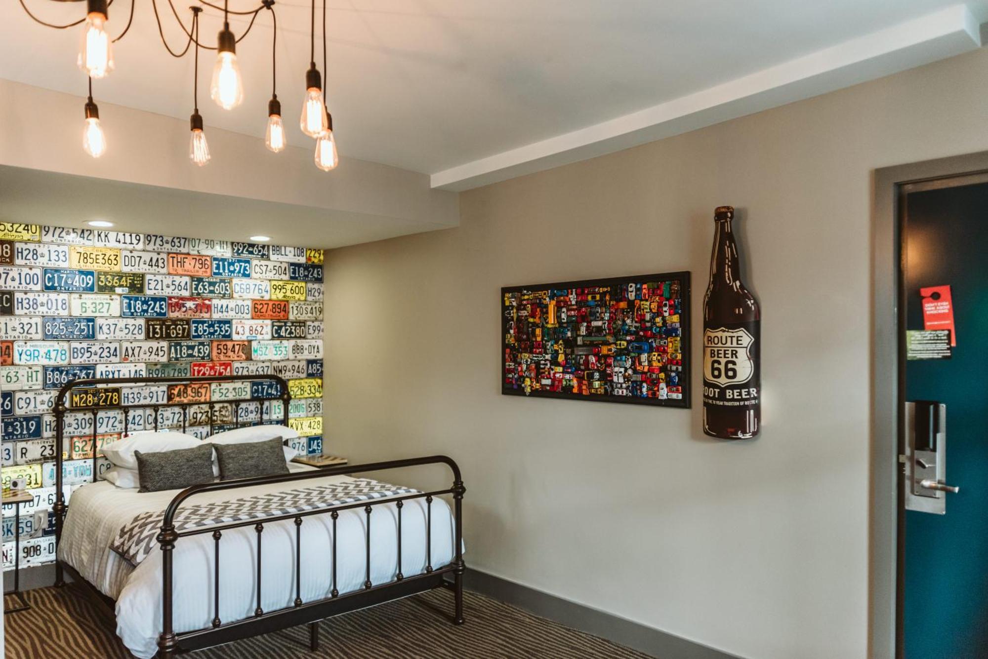 The Grove Hotel Kingsville Экстерьер фото