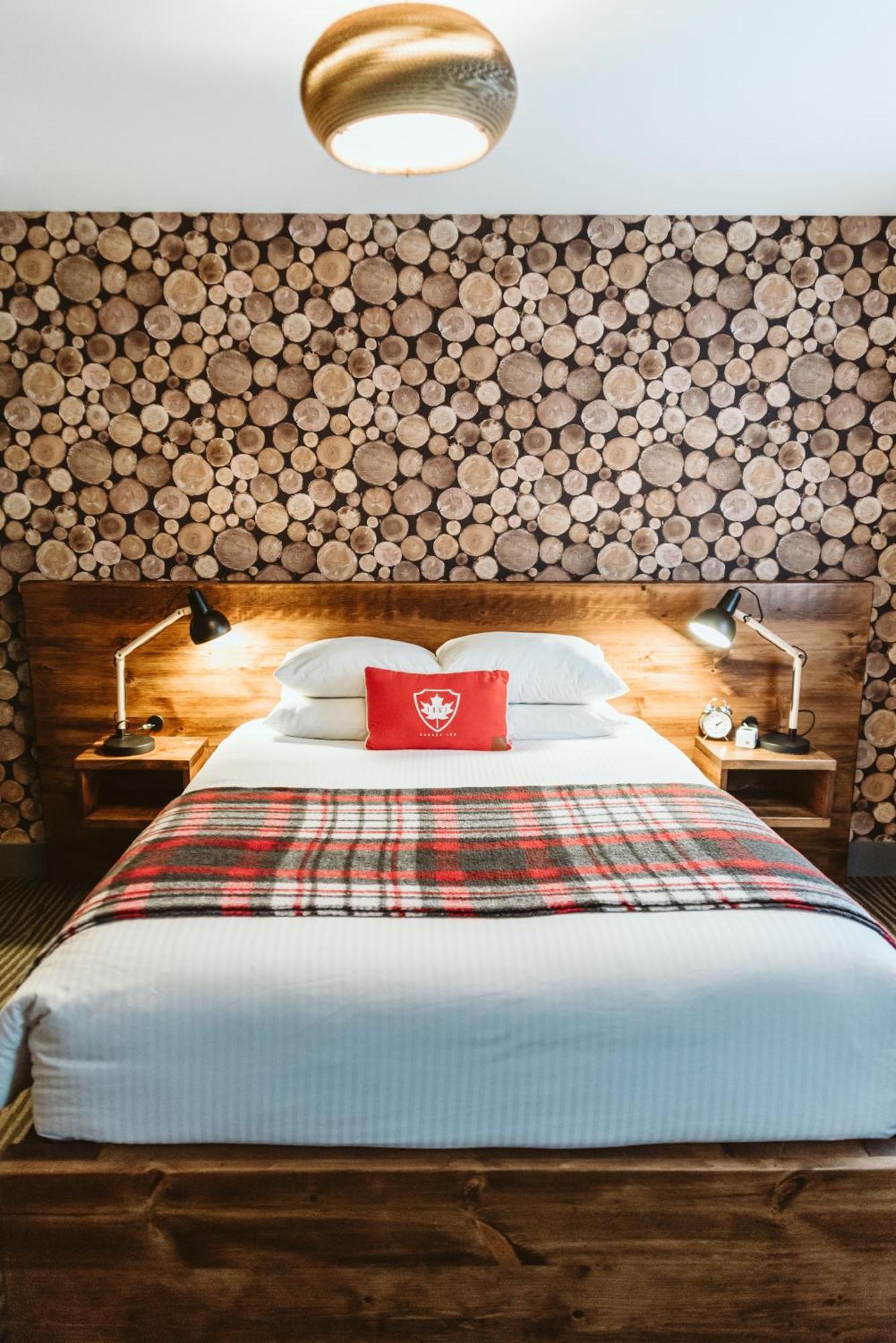The Grove Hotel Kingsville Экстерьер фото