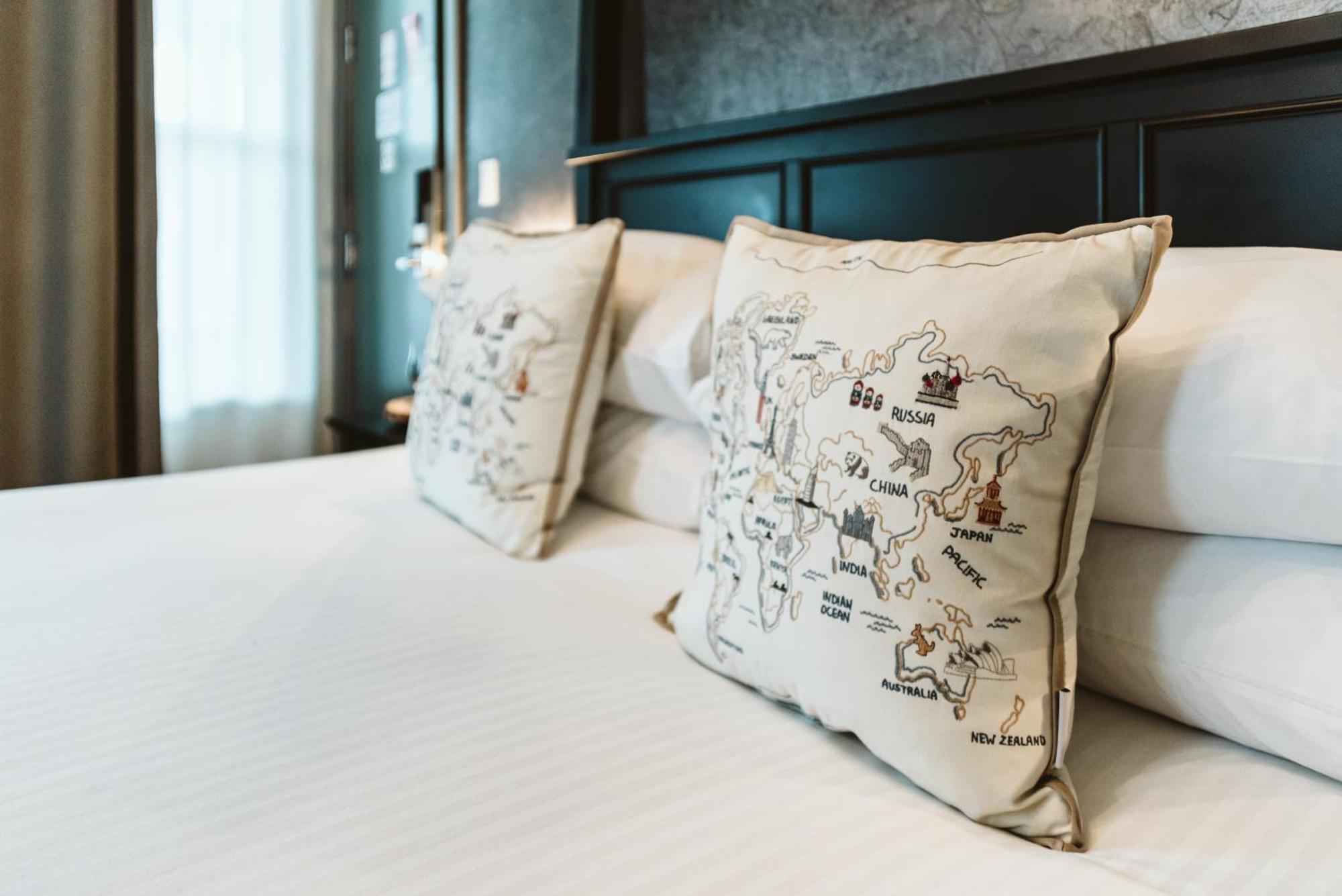 The Grove Hotel Kingsville Экстерьер фото