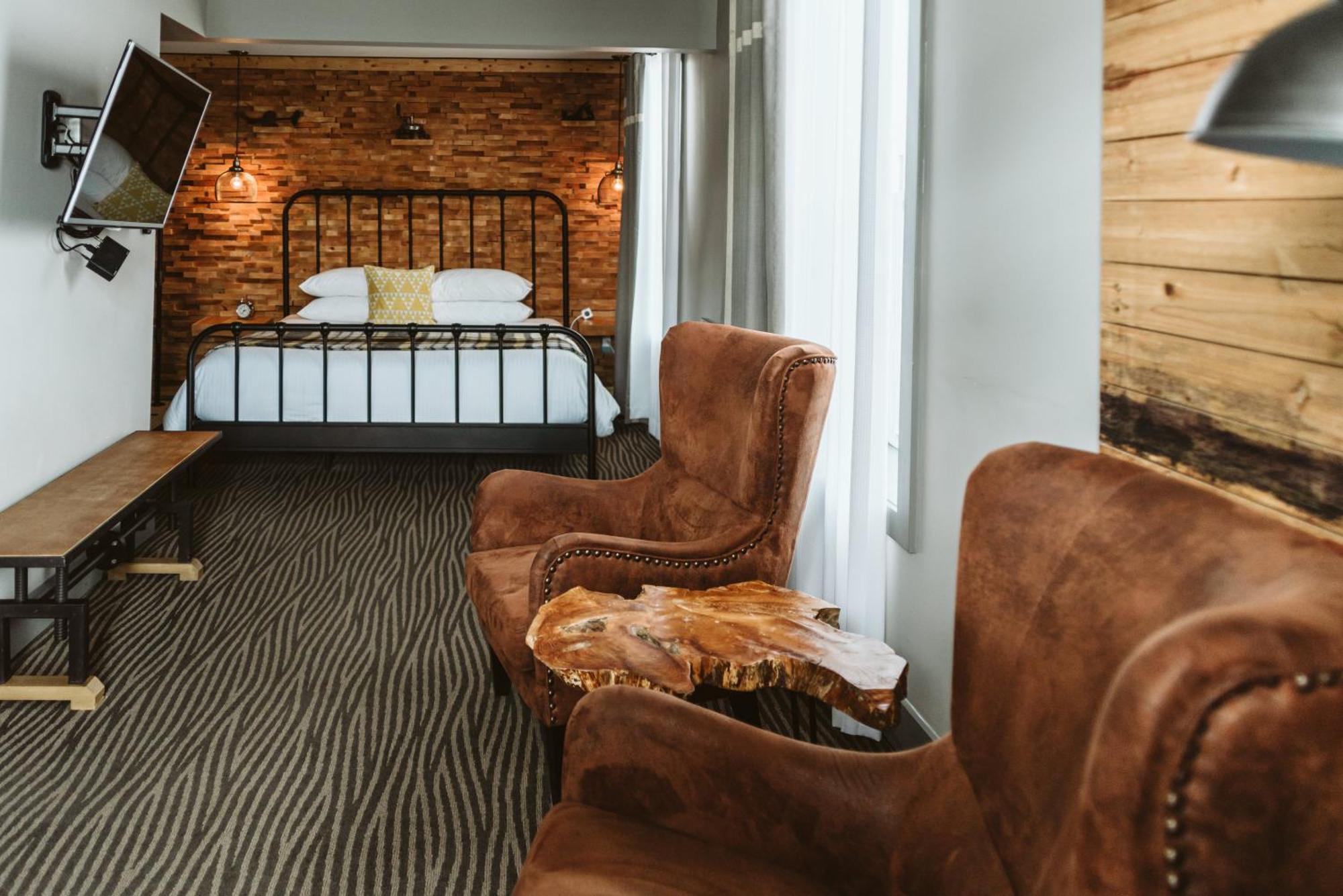The Grove Hotel Kingsville Экстерьер фото